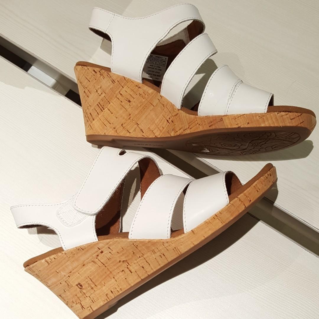 Rockport briah sales asym