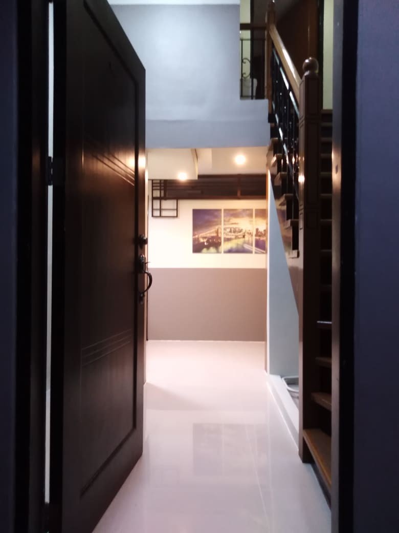 (Category: ) located in . Submitted by mar03p (Listing ID 255173787, Image 1). Description: .