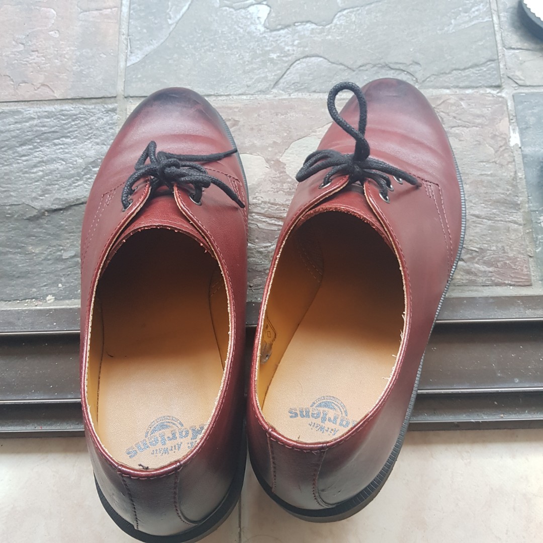 Selling my Dr Martens. Wore less than 7 times. Realised it s too big for me Men s Fashion Footwear Dress Shoes on Carousell