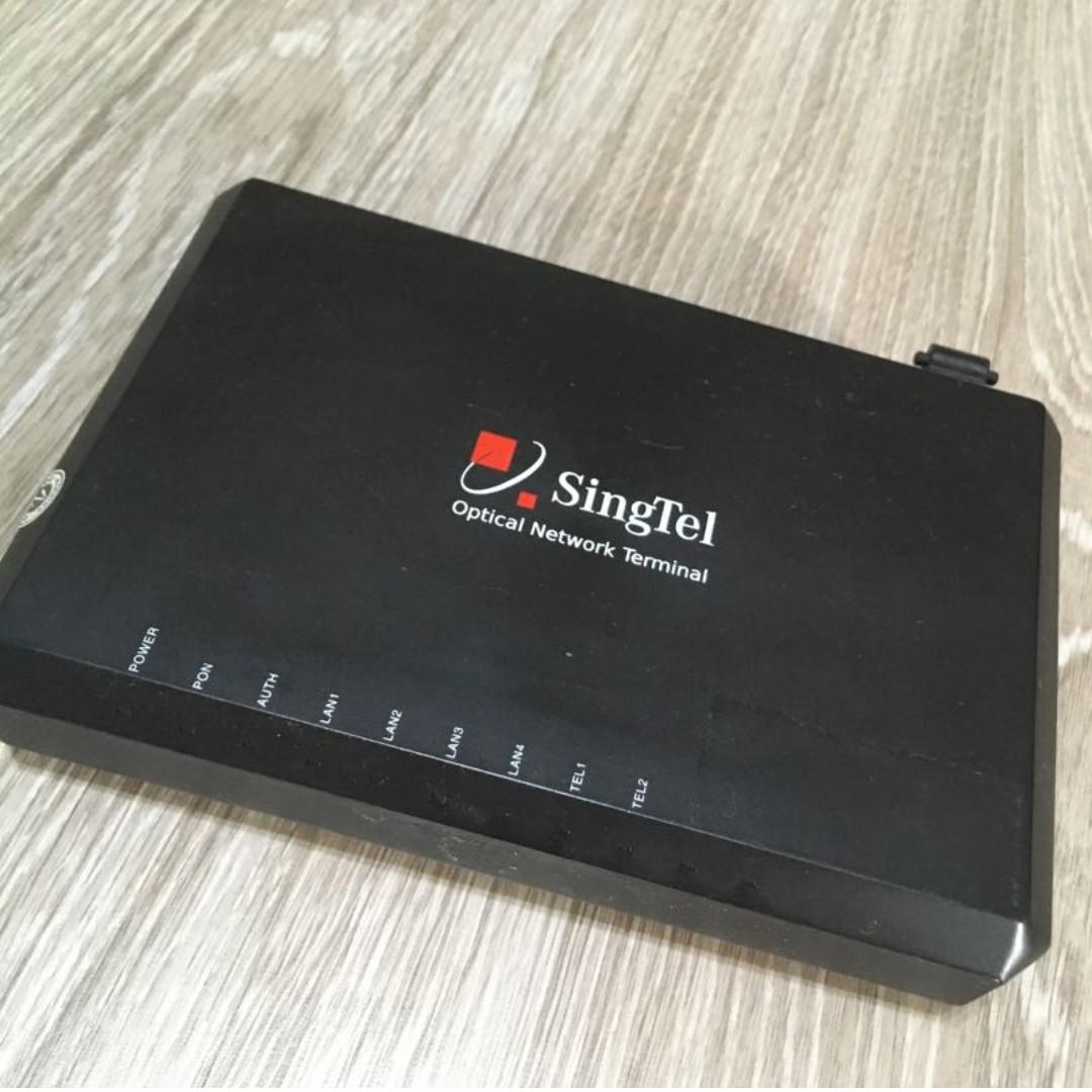 [Bundle] Singtel-issued WiFi Gigabit Router AC1900 Elite & Optical ...