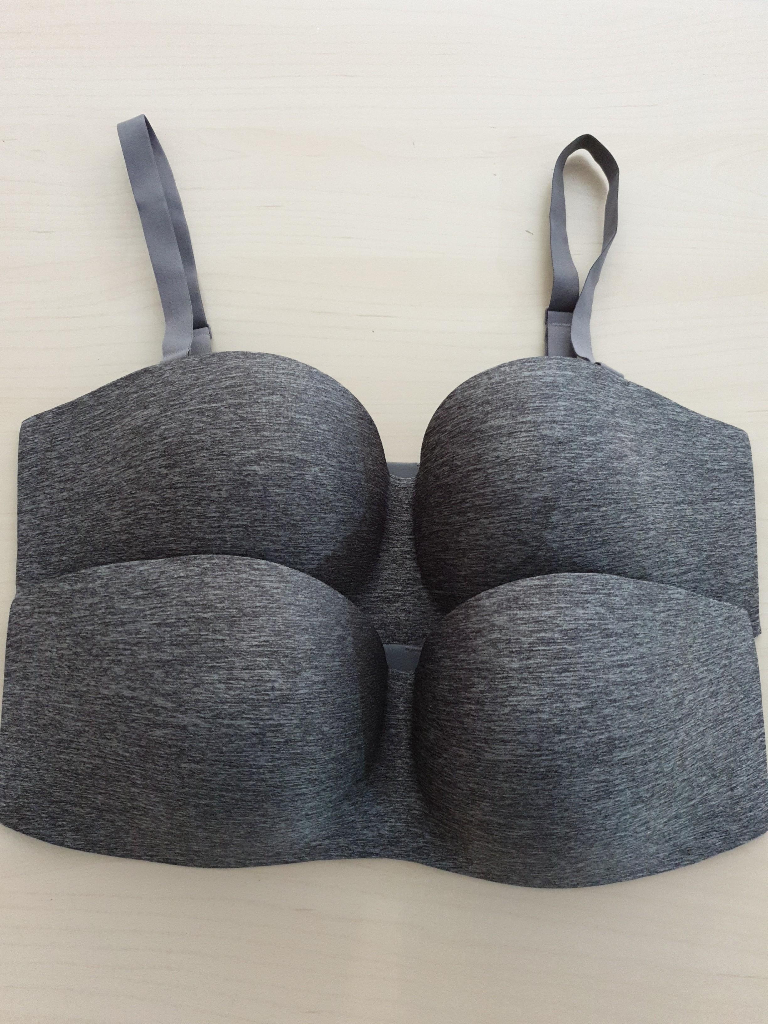 Uniqlo Bras In L Size Women S Fashion Clothes Others On Carousell