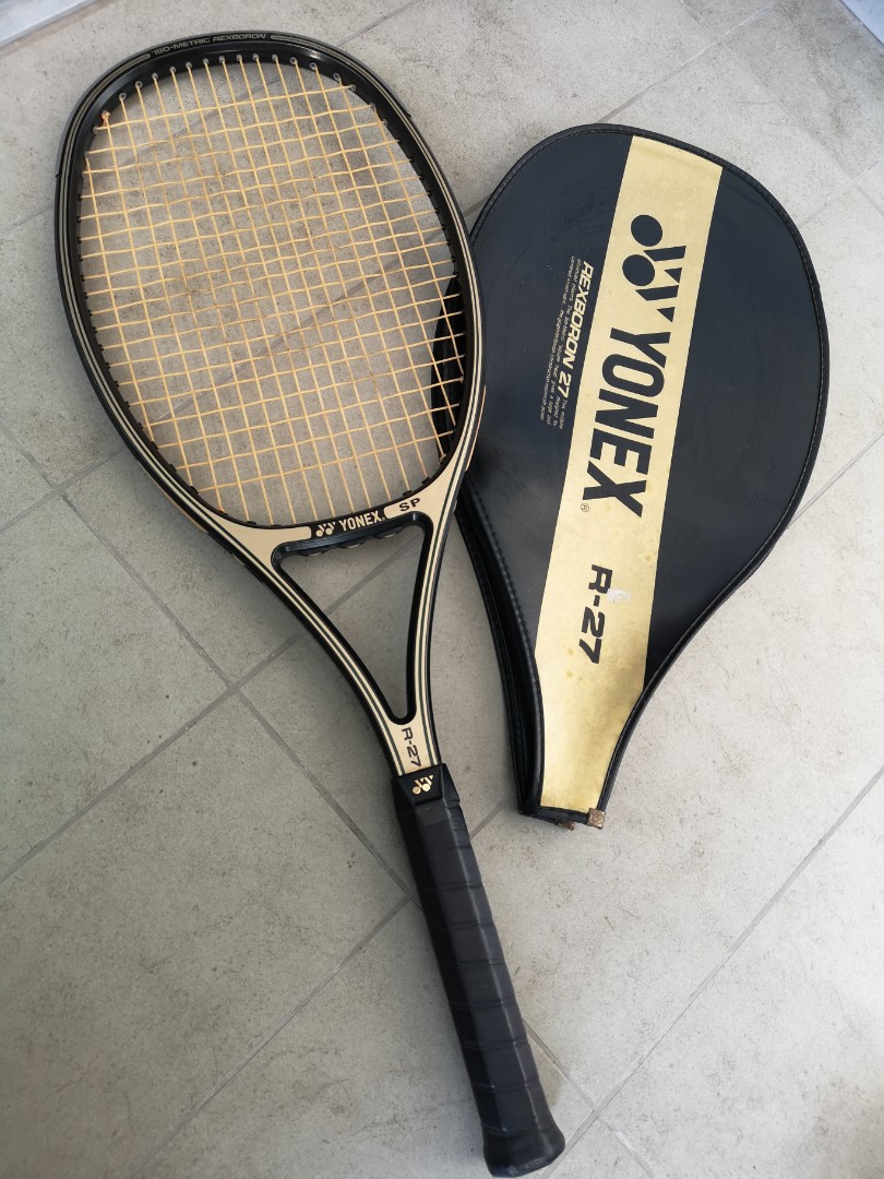 R tennis store