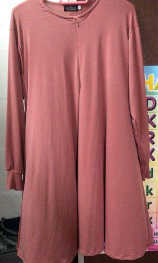 Blouse menyusu luna
