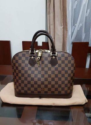 Preloved LV Alma Damier