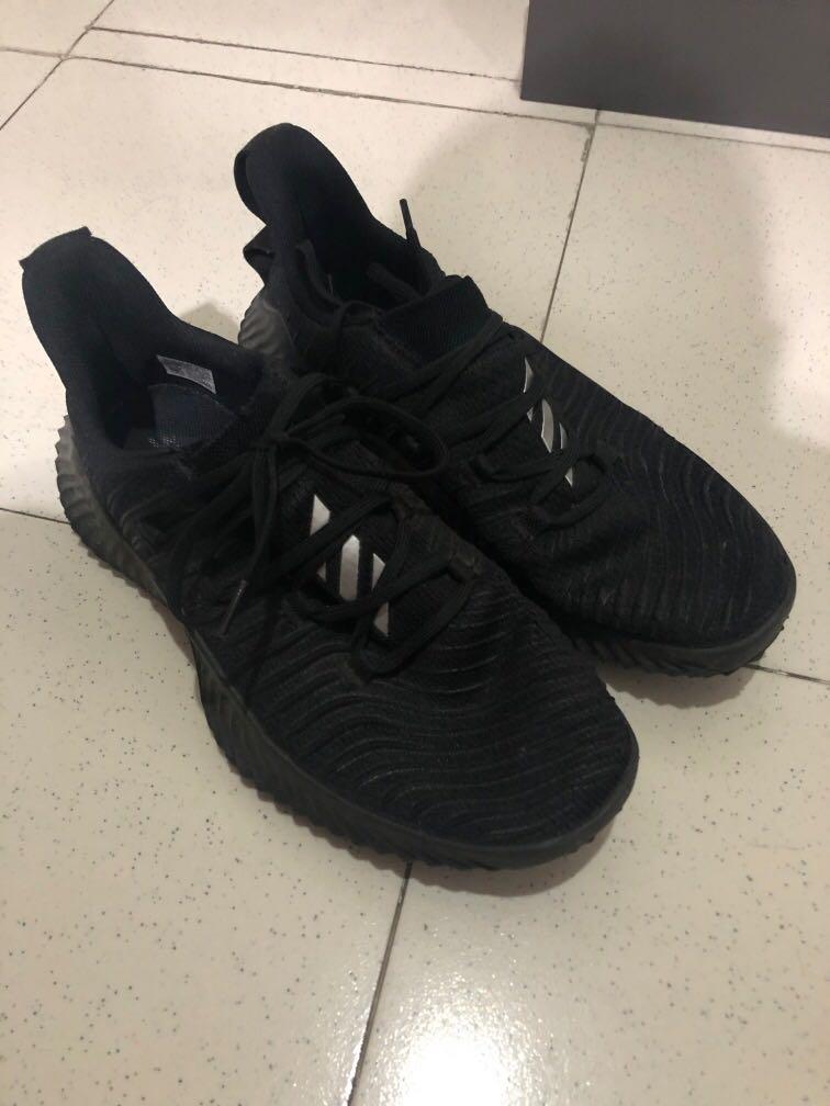 adidas trainers size 10.5