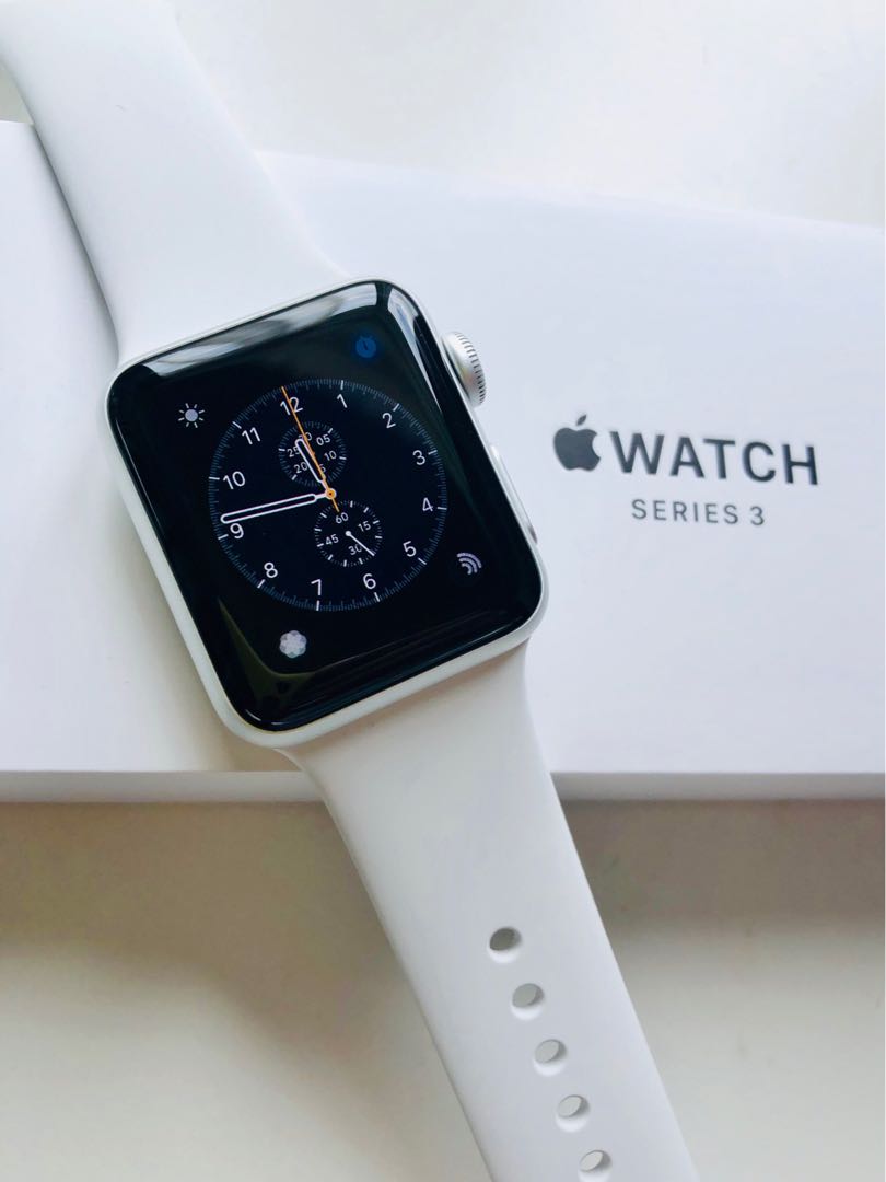 Sell or trade Apple Watch Series 3 38mm GPS. TRADE FOR 42MM Luxury Watches on Carousell