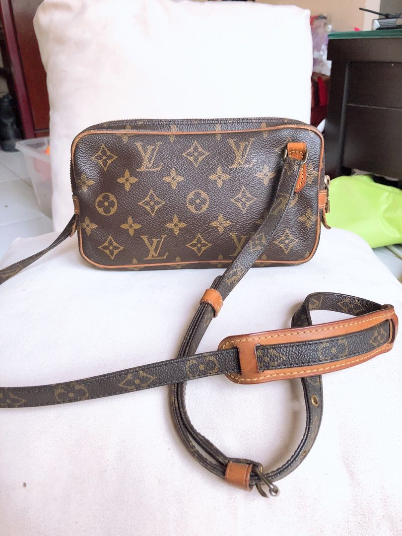 Louis Vuitton Discontinued Monogram Pochette Marly Bandouliere Crossbody  9lv126s