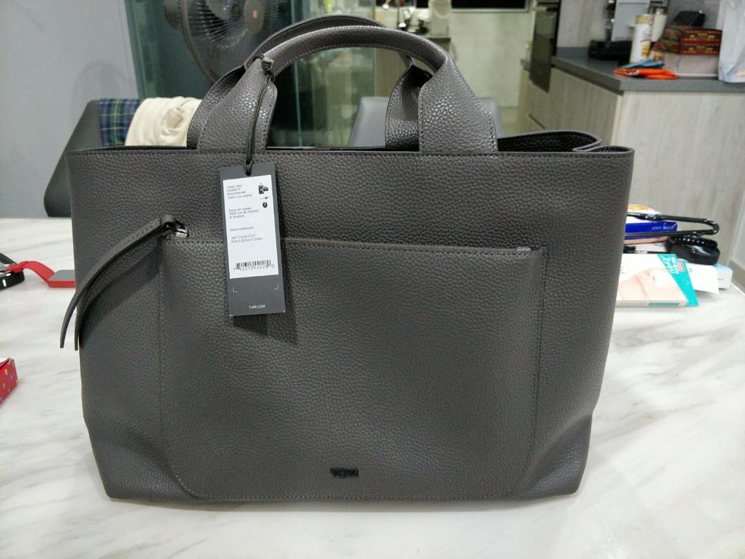 Tumi georgica 2025 satya satchel