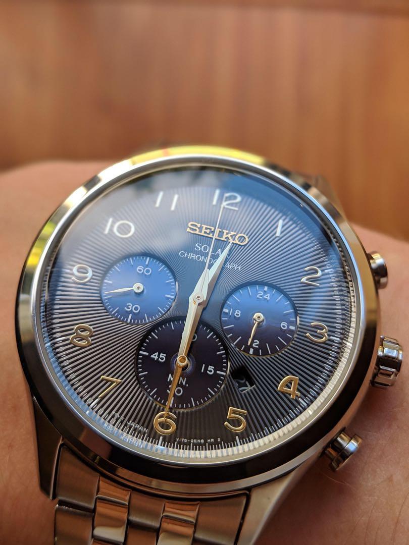 Seiko solar chronograph ssc563 hotsell