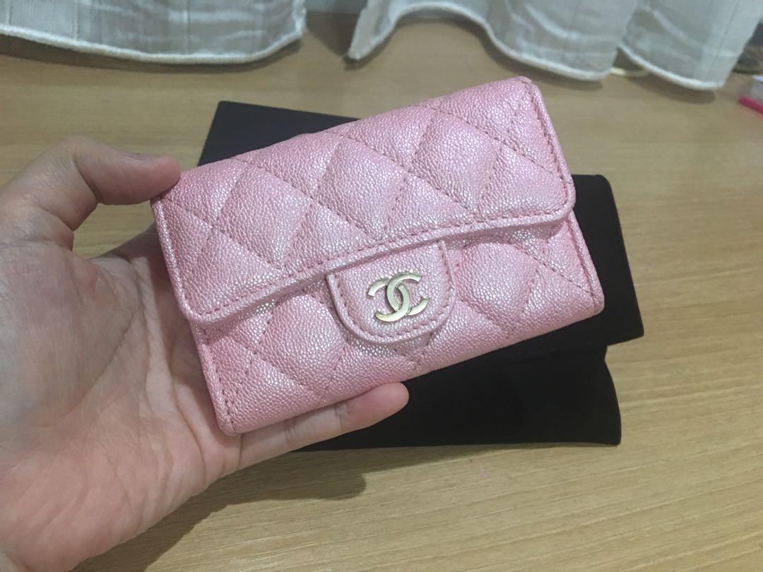 Chanel 19s iridescent pink snap card holder, Luxury, Bags & Wallets on  Carousell