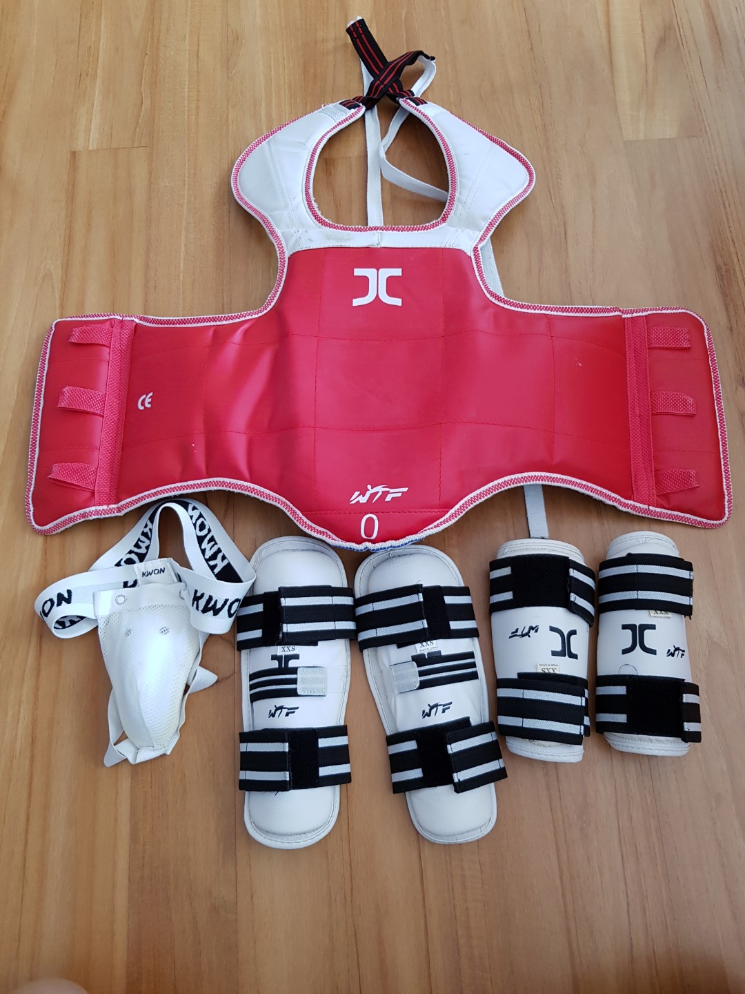 Child Taekwondo sparring Gear Size 0, Sports Equipment, Sports & Games