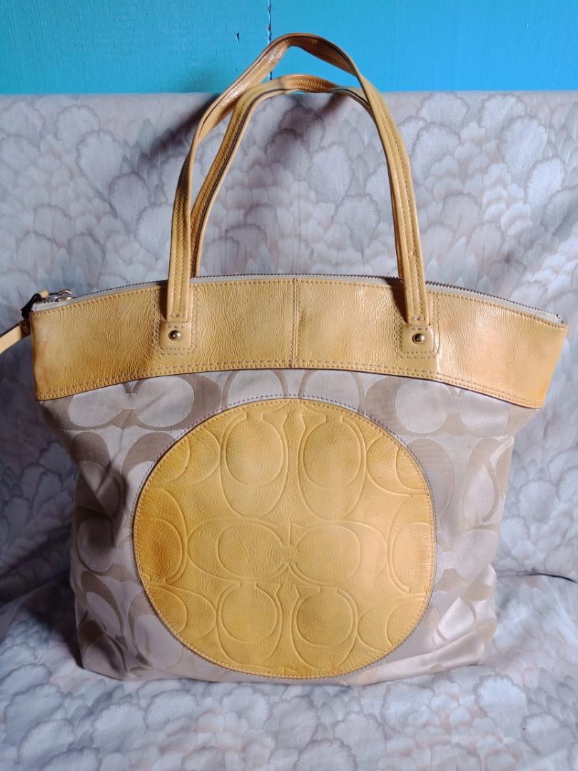 Coach laura tote deals
