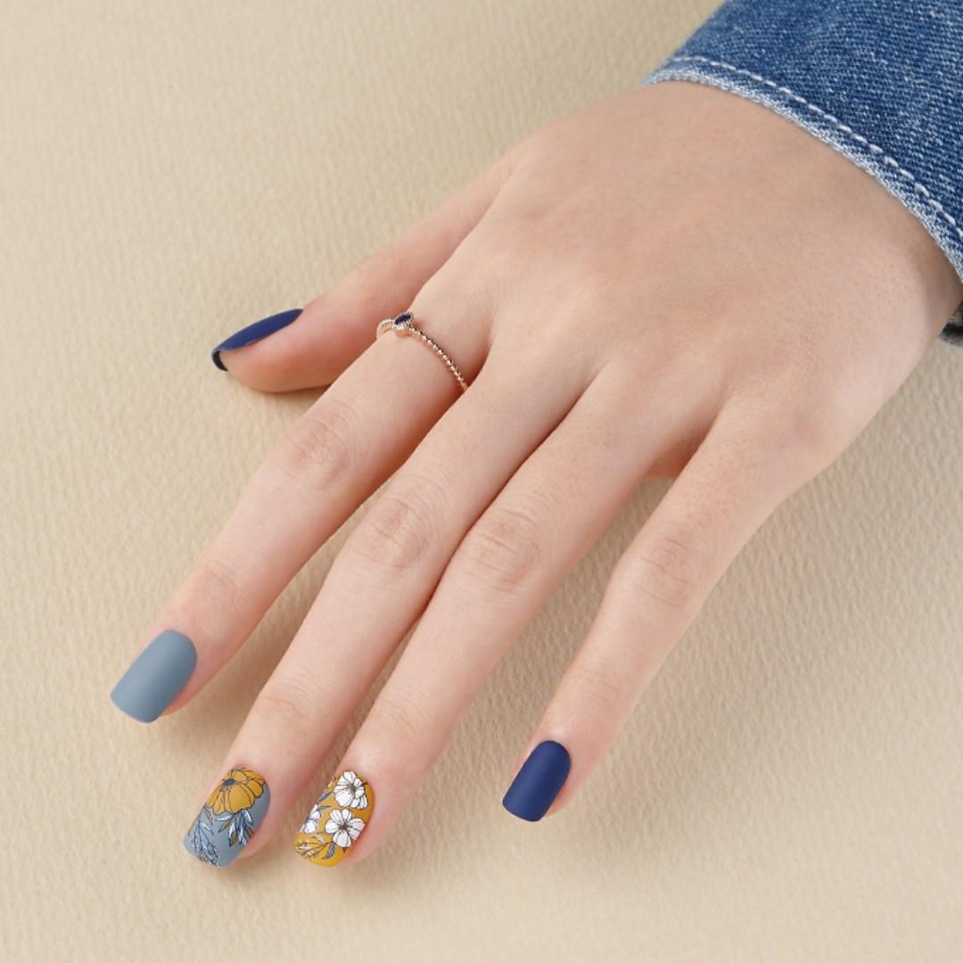Dashing Diva Mani Magic Press Make A Mood Collection Health Beauty Hand Foot Care On Carousell