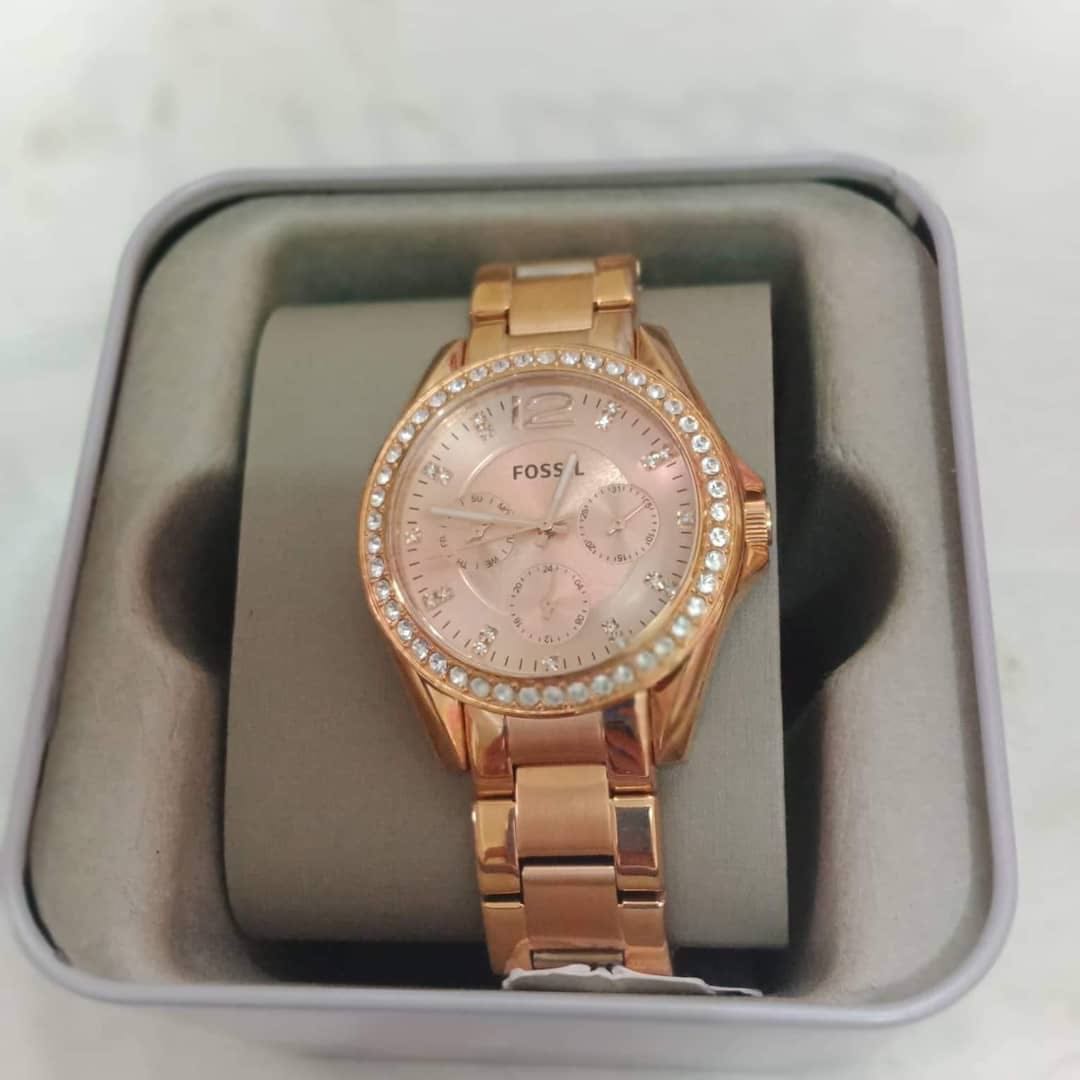 Fossil best sale scarlette multifunction