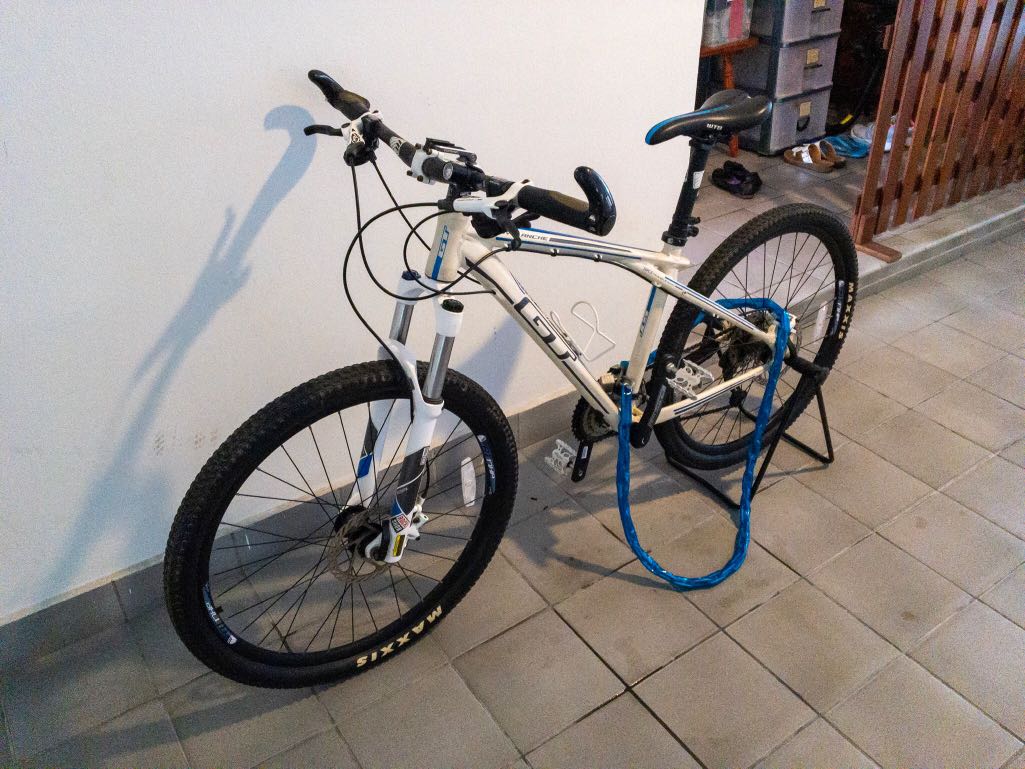 Vtt gt hotsell avalanche 1.0