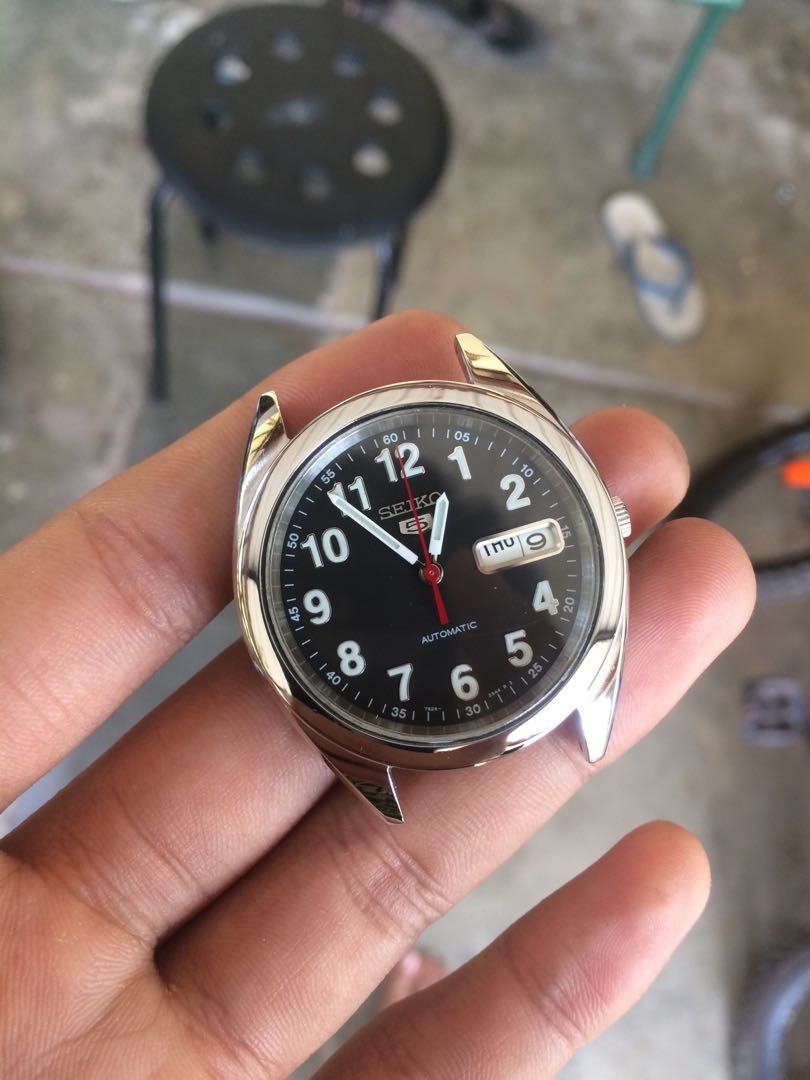 Jam online seiko military