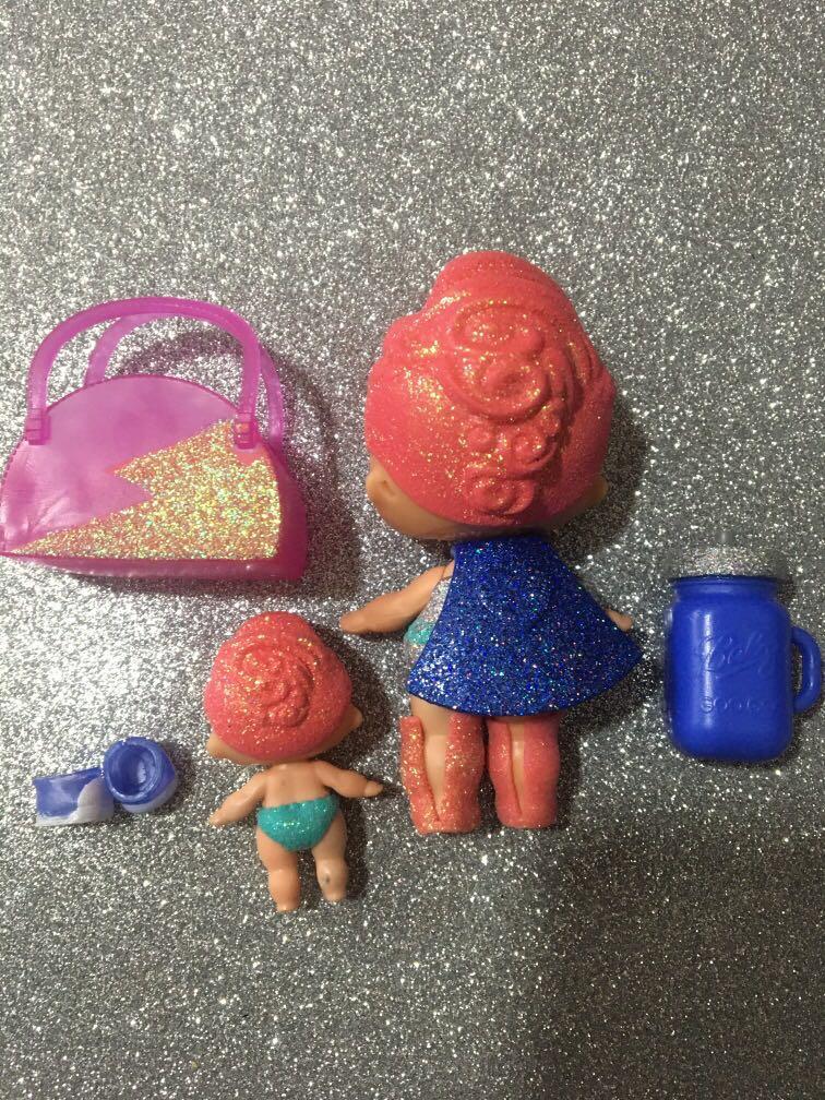 LOL Surprise Exclusive Big Surprise Set Stardust Queen and lil