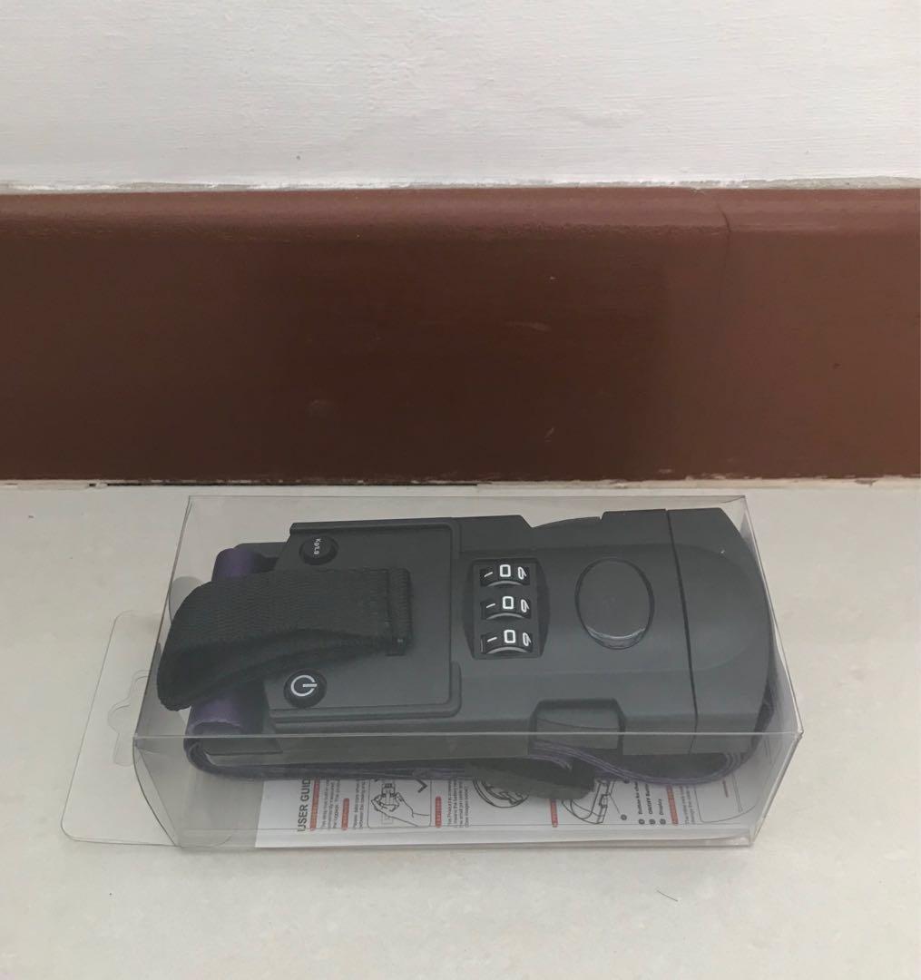 Travel Guide, Luggage Tag, Lock, Stap., Hobbies & Toys, Travel