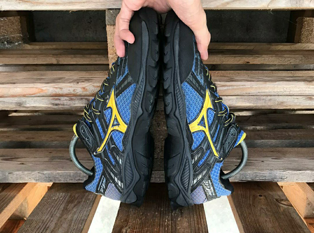 mizuno wave cabrakan 3