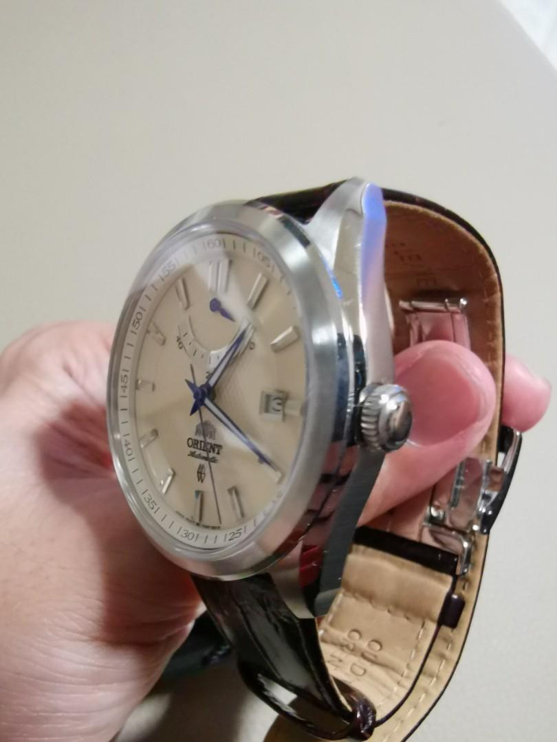 Orient Vintage Automatic Watch with Power Reserve and Sapphire Crystal FFD0F004W