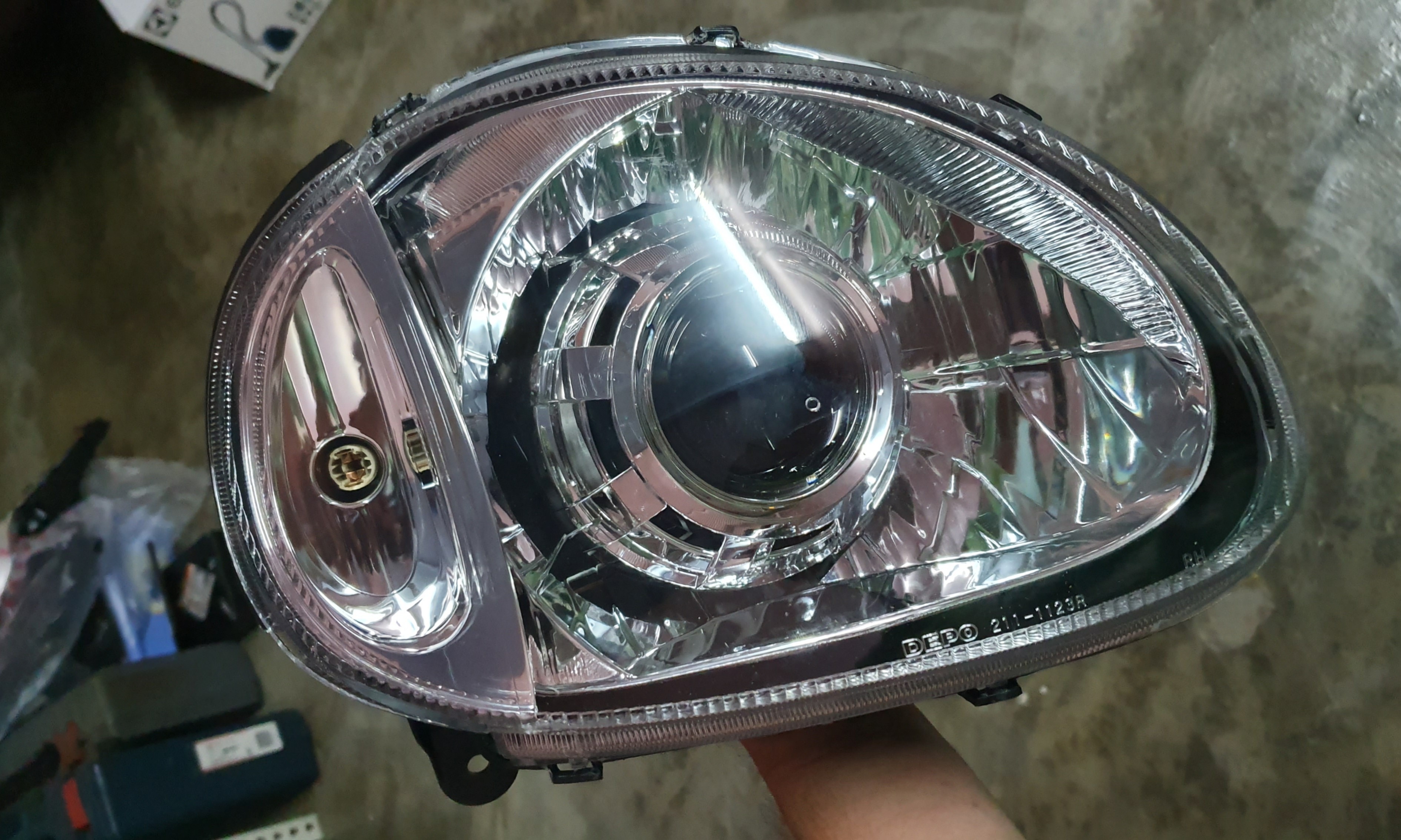 Bi Xenon Projector Headlight Headlamp Kelisa Auto Accessories On Carousell