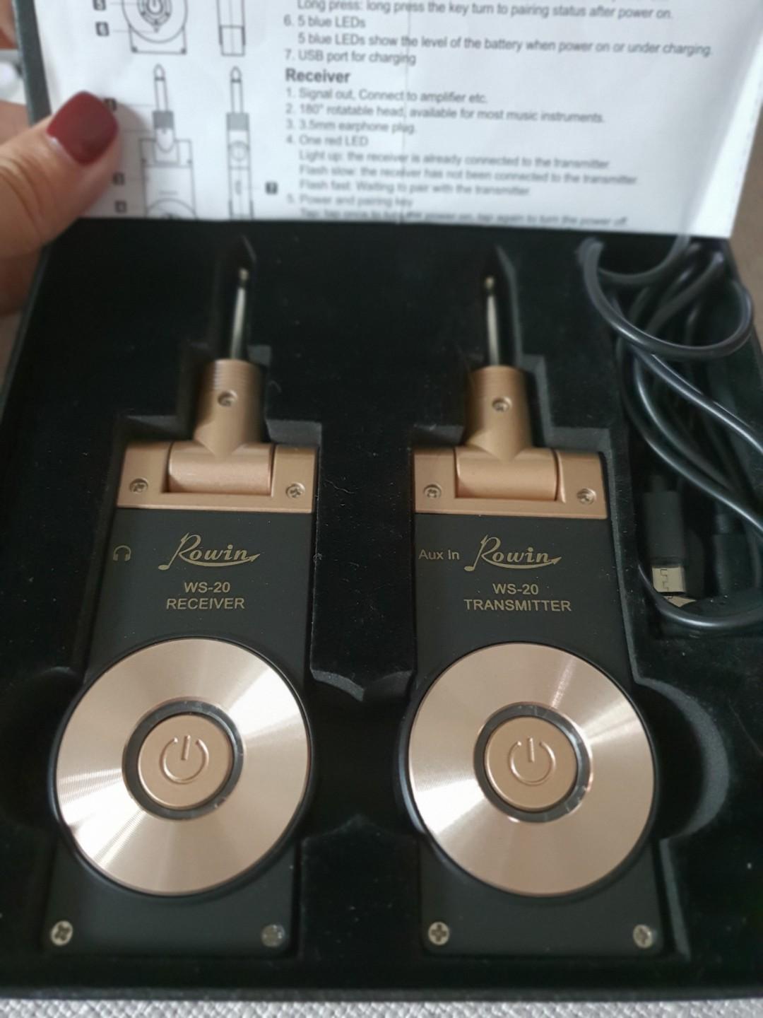 Rowin 2.4G Rechargeable Guitar Wireless Transmitter Receiver Wireless