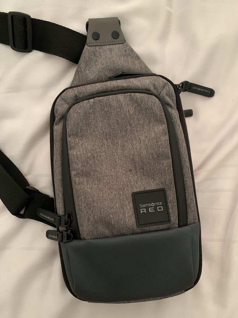 samsonite red sling bag