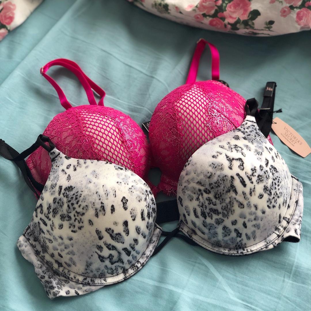 Victoria's Secret Bombshell Plunge/Plongeant Bra - 34B Sexy Pink