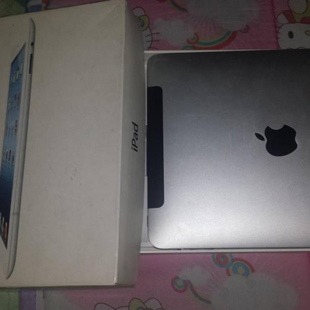 apple i pod tablet for sale (Category: Portable Audio Accessories) located in Quezon City. Submitted by rionava (Listing ID 255452594, Image 1). Description: for sale apple i pod tablet with out camera with box and charger ready to use wi-fi ready good for personal use for orders and other details just contact the seller at 09363585485 as is serious and interested parties only will entertained..