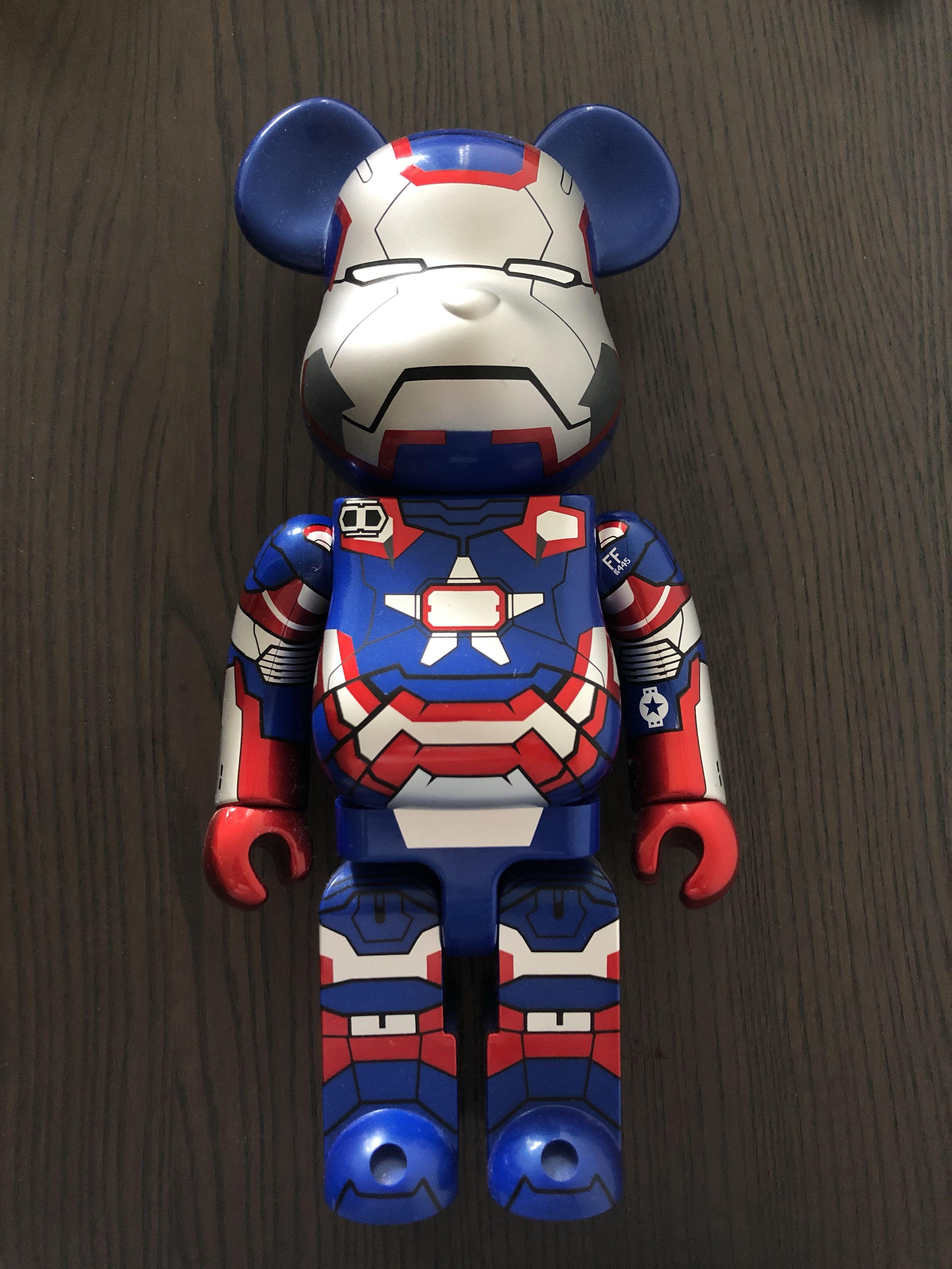 Bearbrick 400% iron patriot 愛國者號, 興趣及遊戲, 玩具& 遊戲類