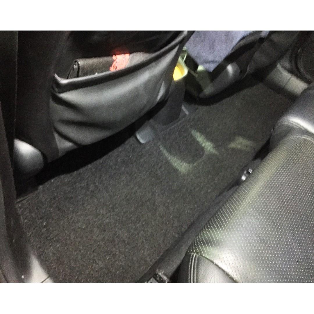 Honda stream isofix top