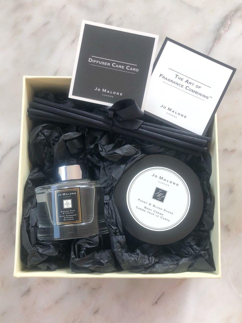 Jo Malone gift set, Beauty & Personal Care, Bath & Body, Body Care on