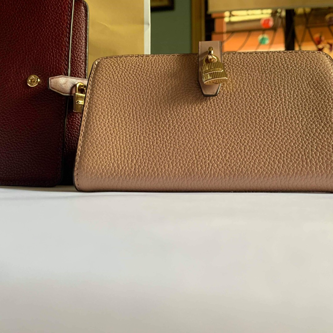 Mk adele wallet clearance