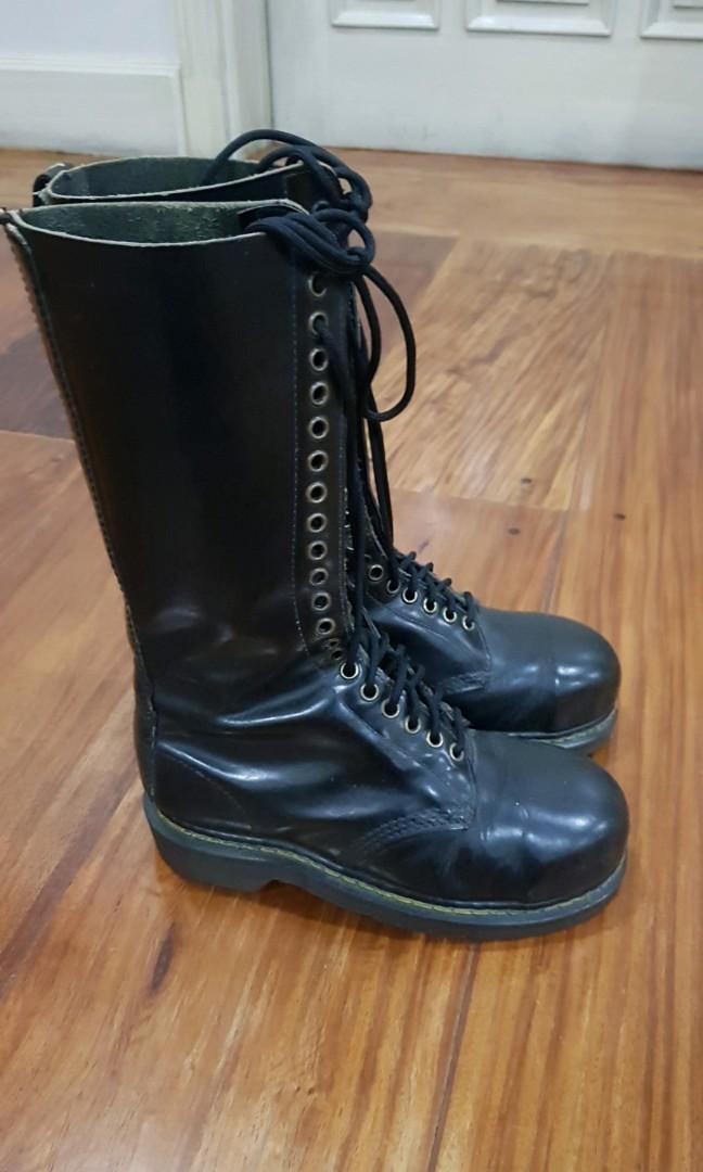 Dr store martens 1942