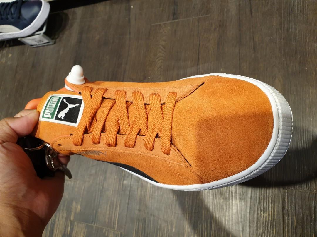 Puma suede orange black top