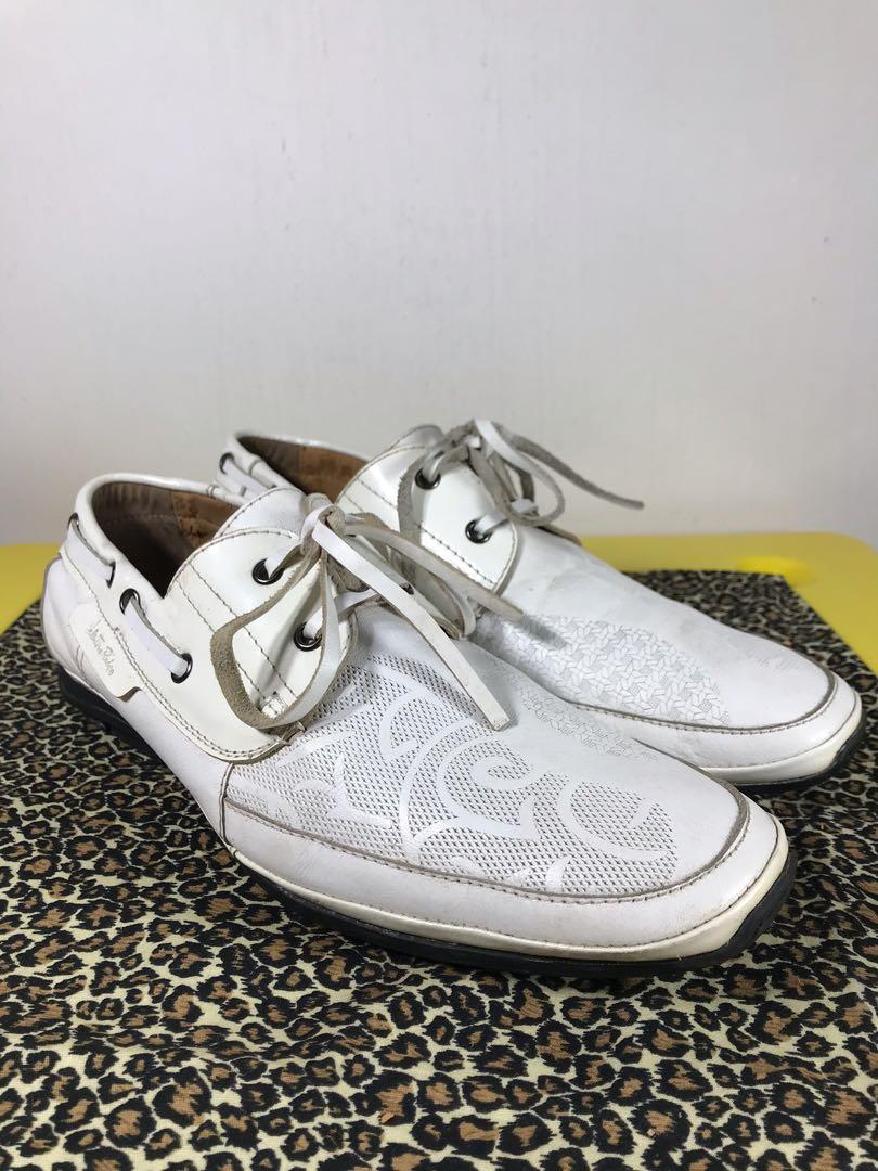 Valentino Rudy white leather boat shoes with 3D abstract Men s