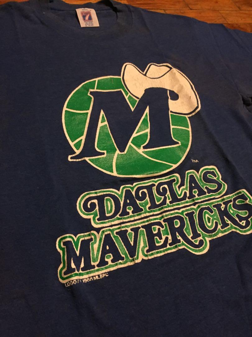 Vintage 1990's Dallas Mavericks Logo 7 Graphic Print T-Shirt Sz.XL / Sole  Food SF