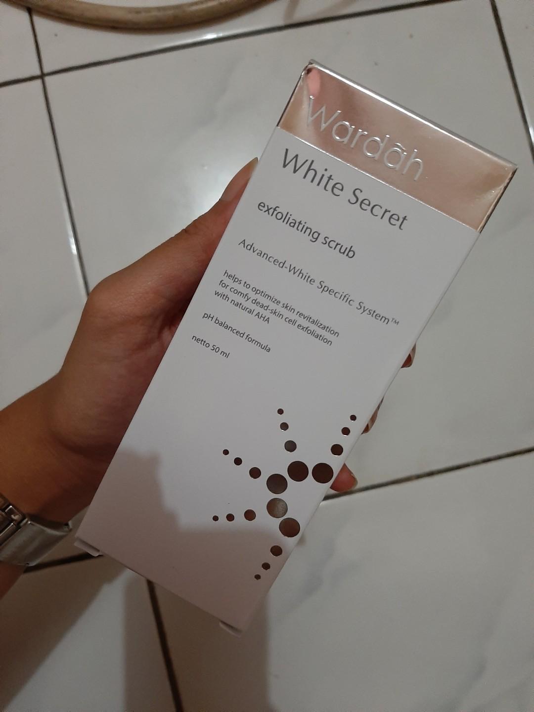 Wardah White Secret Exfoliating Scrub Health Amp Beauty Skin