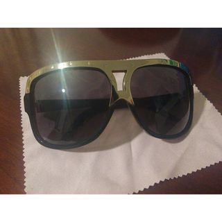 （分類：）位於 。 由 theluckyboy 提交（商品編號 255561578，圖片 1）。簡介： 。