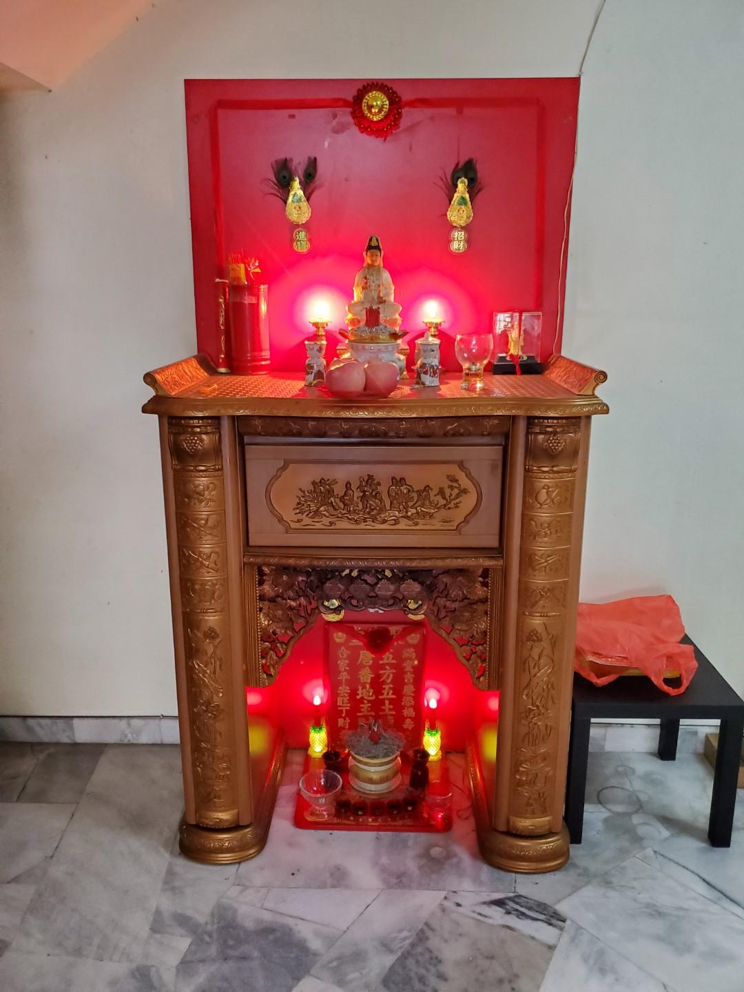 Altar table chinese, Home &amp; Furniture, Furniture on Carousell