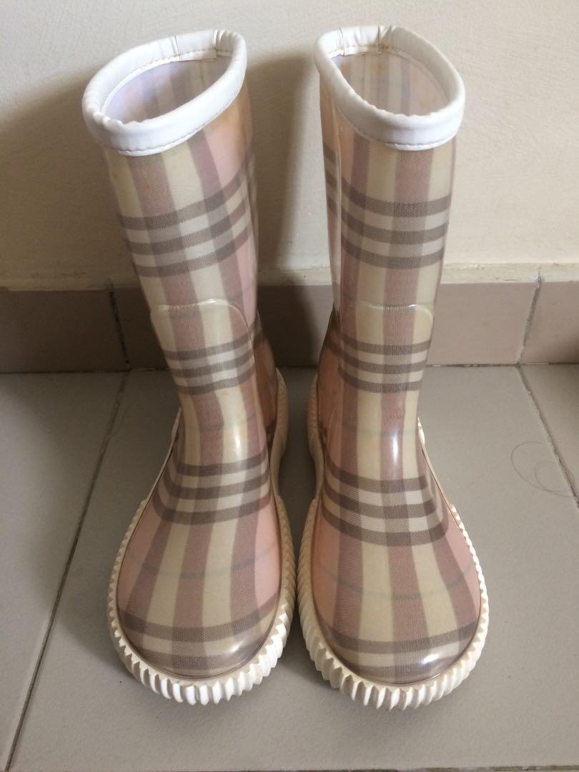 Red burberry rain boots cheap