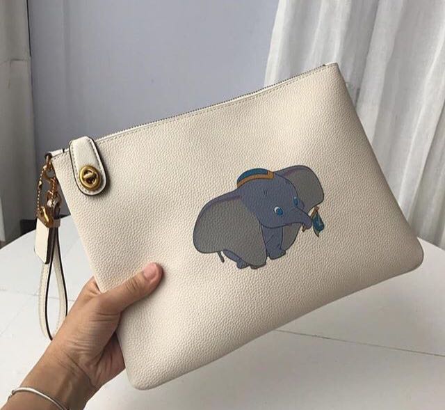 Coach X Disney Dumbo Clutch Olshop Fashion Olshop Wanita di Carousell