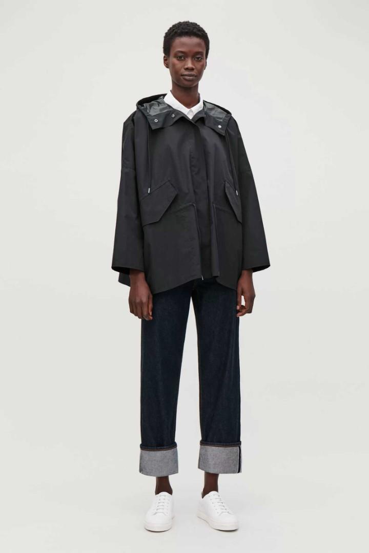 COS PACKABLE RAINCOAT