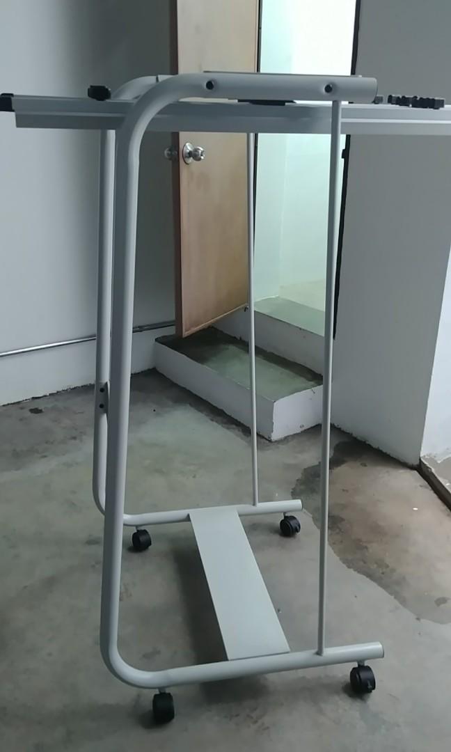 Drawing Rack, Hobbies & Toys, Stationery & Craft, Stationery & School