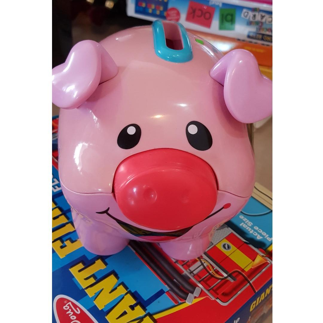 counting piggy bank toy