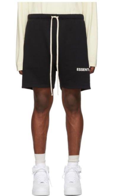 FOG Essentials （分類：外套及戶外衣服）位於 Hong Kong。 由 cheung0312 提交（商品編號 255692456，圖片 5）。簡介： FOG Essentials 1. Black 3M T shirt (xs size) $550 2. Black Fleece Lounge Pants (xxs size) $900 3. Black Pullover Hoodie (xxs size) $900 4. Grey Fleece Sweat Shorts (xxs size) $ 650 5. Black Fleece Sweat Shorts ( xs size) $ 850。