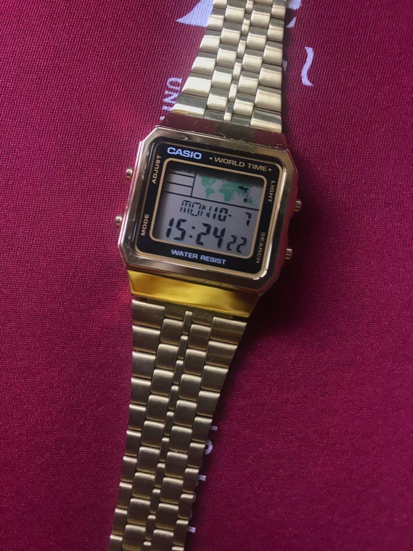 Gold casio outlet world time