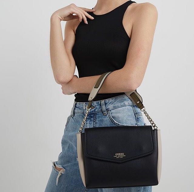 Guess ella deals shoulder bag