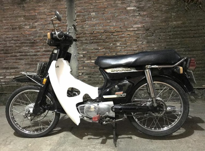 Honda super shop cub c800 original