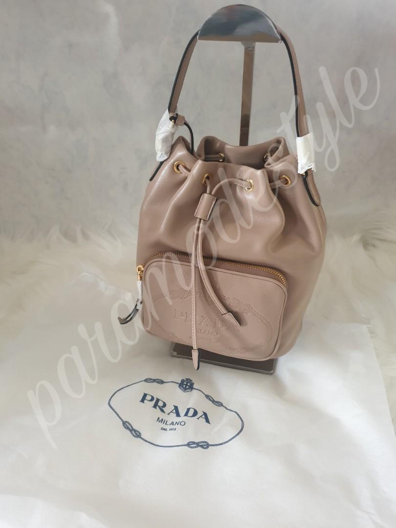 beige bucket bag